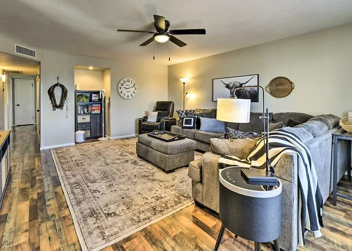 Family-friendly Near Downtown! *