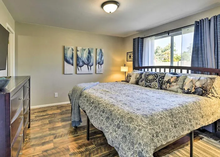 Family-friendly Near Downtown! *